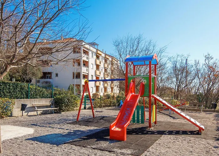 Bruna קוסטרנה